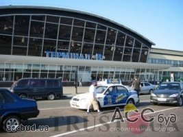 За I квартал 2013 года аэропорт "Борисполь" обслужил более миллиона пассажиров!