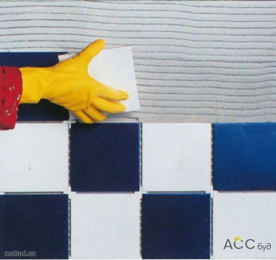 Внутри помещения плитка наклеивается на стену без предварительного оштукатуривания (Фото: ИЗОПЛАСТ-СИСТЕМ)