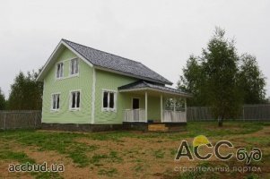 Загородные дома продолжают дешеветь